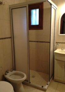 baño en suite copia